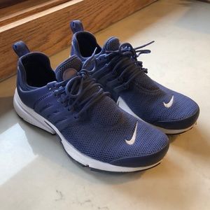 nike air brs 1000 black